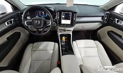 Volvo XC40 2025 2.0 гидро в Москве № 1546738, миниатюра 10