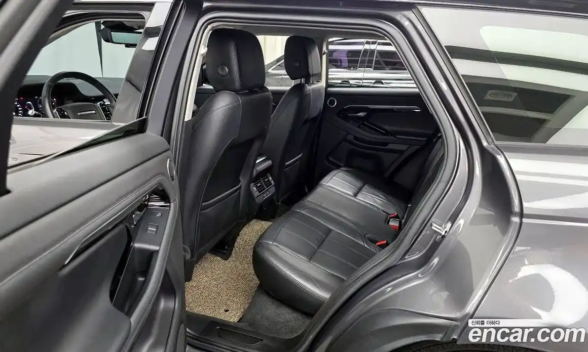 Land Rover Range-Rover Evoque 2020 2.0 гидро в Москве № 1547546, фото 16
