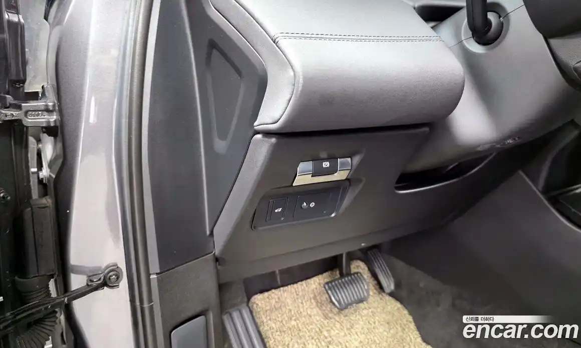 Land Rover Range-Rover Evoque 2020 2.0 гидро в Москве № 1547546, фото 30