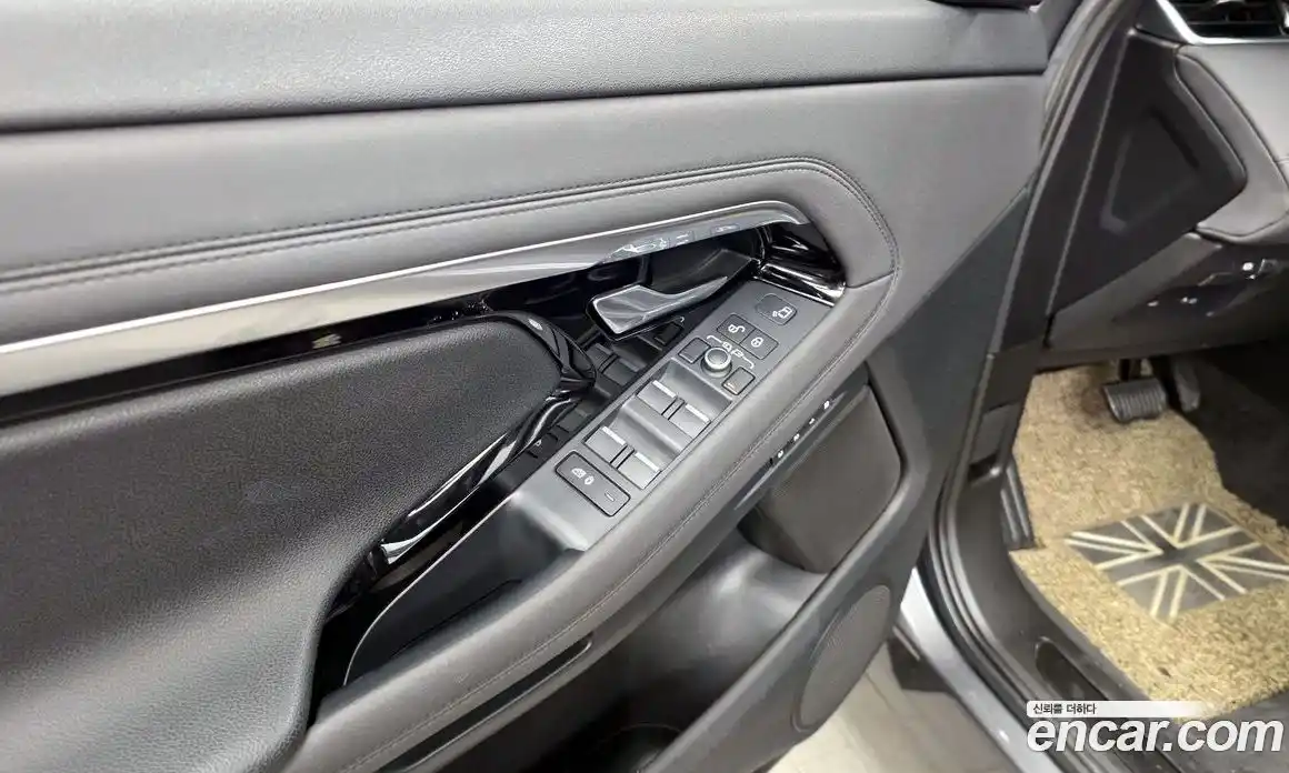 Land Rover Range-Rover Evoque 2020 2.0 гидро в Москве № 1547546, фото 33