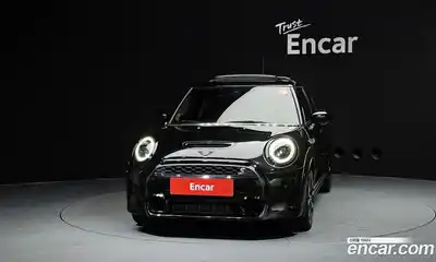 Mini Cooper 2022 2.0 гидро в Москве № 1548005, миниатюра 3