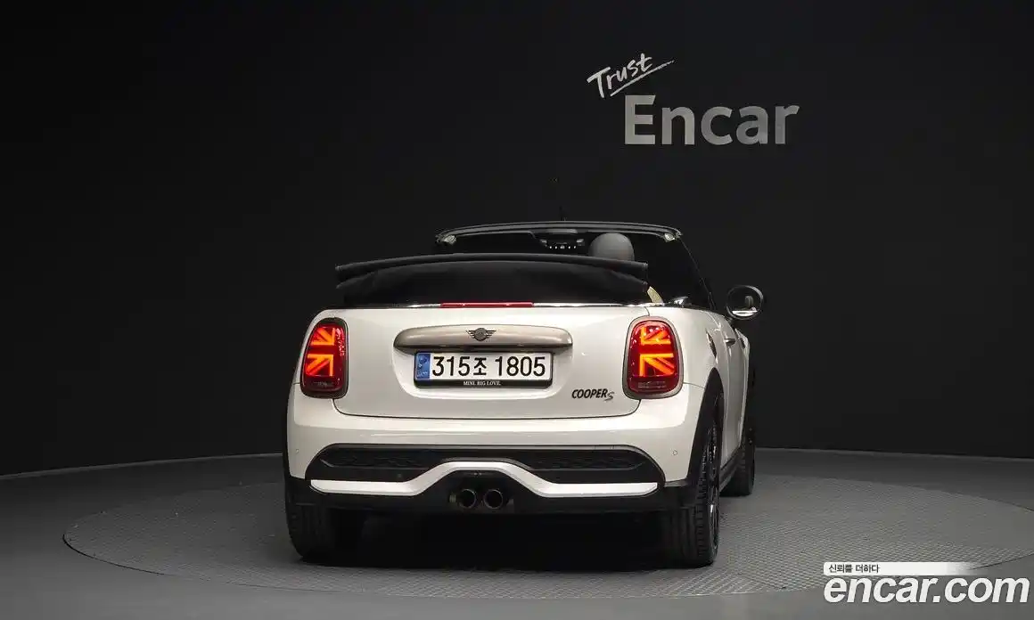 Mini Cooper Convertible 2023 2.0 гидро в Москве № 1548200, фото 4
