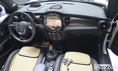 Mini Cooper Convertible 2023 2.0 гидро в Москве № 1548200, миниатюра 10