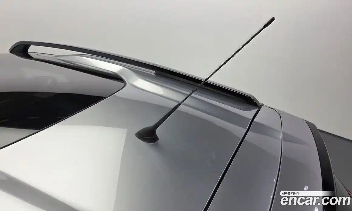 Peugeot 2008 2017 1.6 гидро в Москве, фото 32