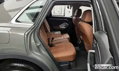 Audi Q3 2023 2.0 гидро в Москве № 157936, миниатюра 12