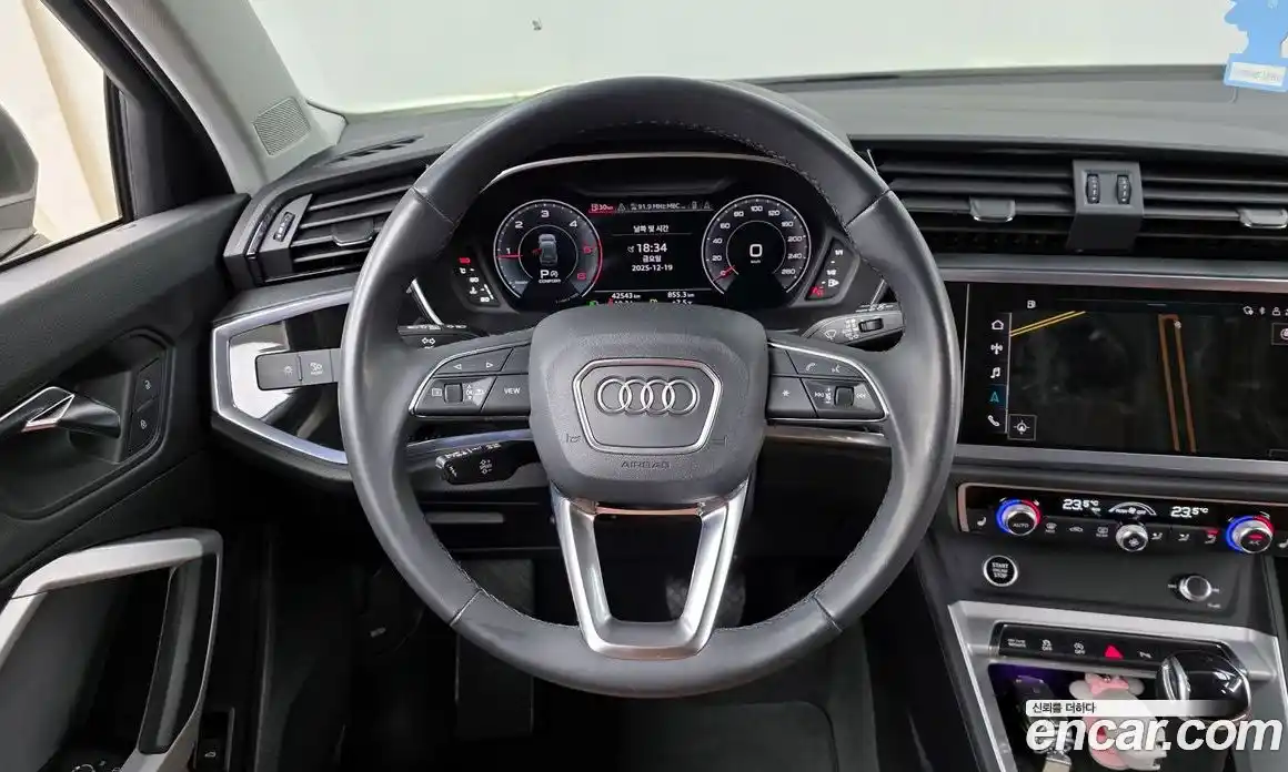 Audi Q3 2023 2.0 гидро в Москве № 157936, фото 13