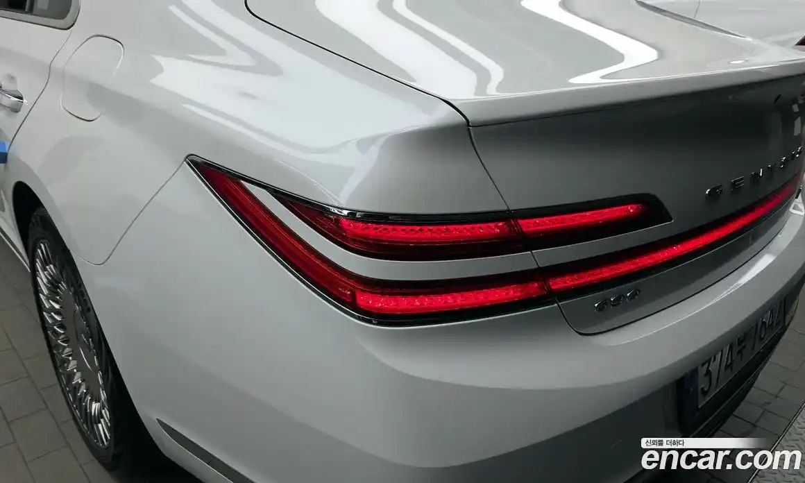 Genesis G90 2021 3.8 гидро в Москве № 1612159, фото 9