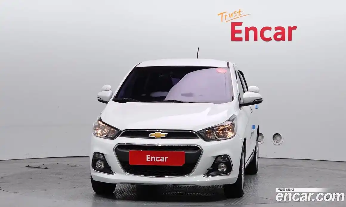 Chevrolet Spark 2016 1.0 гидро в Москве, фото 3