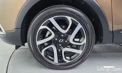 Renault QM3 2017 1.5 гидро в Москве № 1615101, миниатюра 5