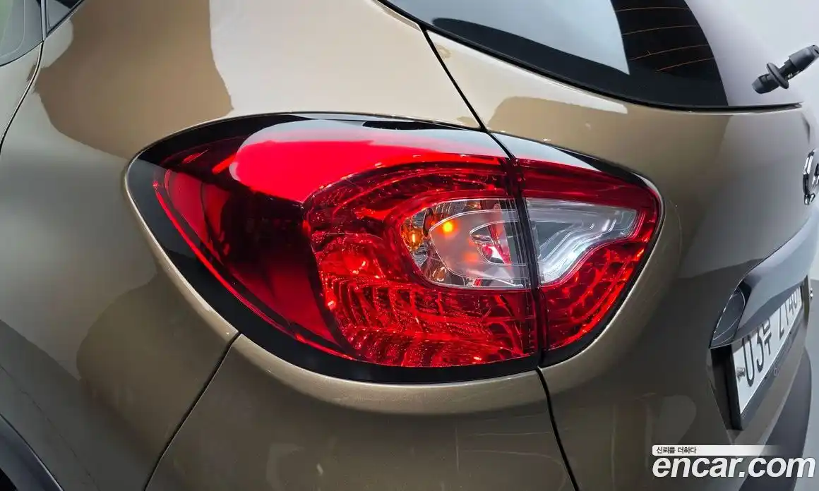 Renault QM3 2017 1.5 гидро в Москве № 1615101, фото 9