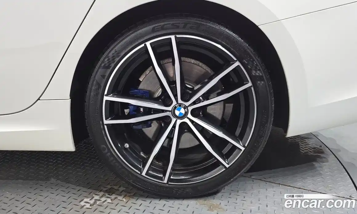 BMW 3-Series 2019 2.0 гидро в Москве № 1615764, фото 7