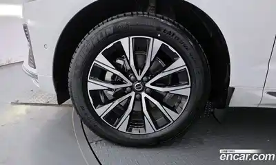 Volvo XC60 2024 2.0 гидро в Москве № 1618529, миниатюра 5