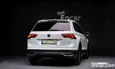 Volkswagen Tiguan 2022 2.0 гидро в Москве № 1623055, миниатюра 4