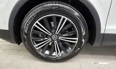 Volkswagen Tiguan 2022 2.0 гидро в Москве № 1623055, миниатюра 5
