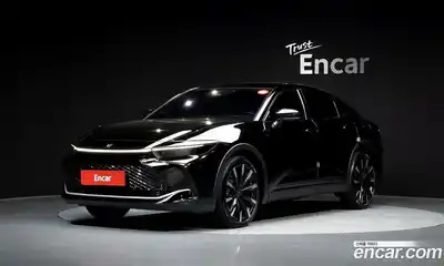 Toyota Crown 2.4 4WD Dual Boost HYbrid
