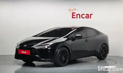 Toyota Prius, 2025