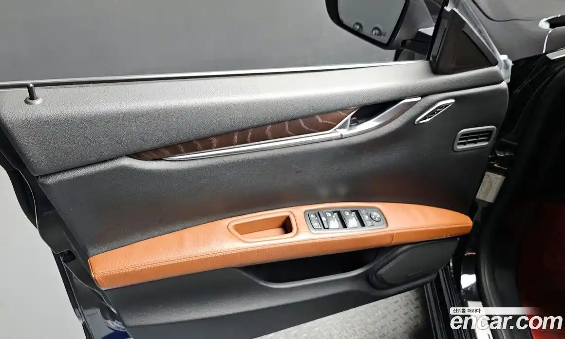 Maserati Ghibli 2017 3.0 гидро, фото 14