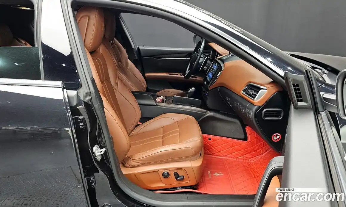 Maserati Ghibli 2017 3.0 гидро, фото 16