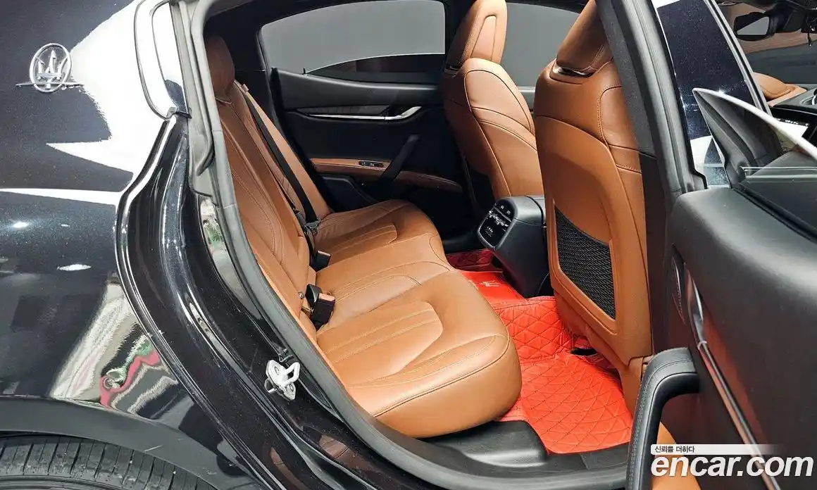 Maserati Ghibli 2017 3.0 гидро, фото 17