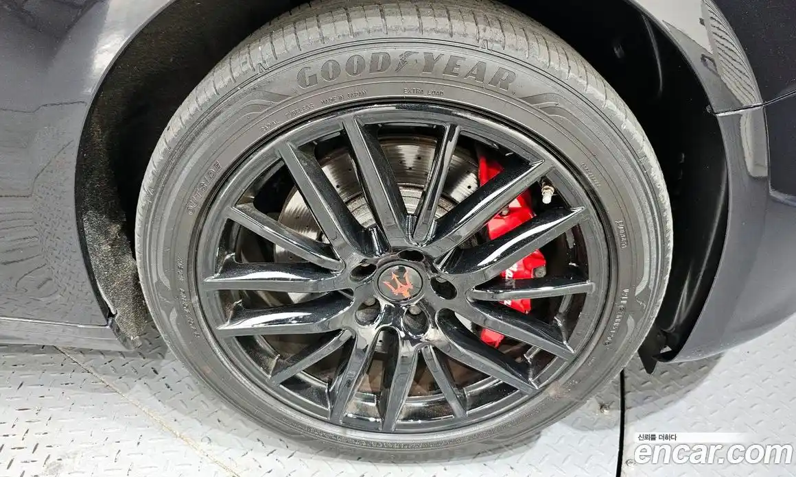 Maserati Ghibli 2017 3.0 гидро, фото 7