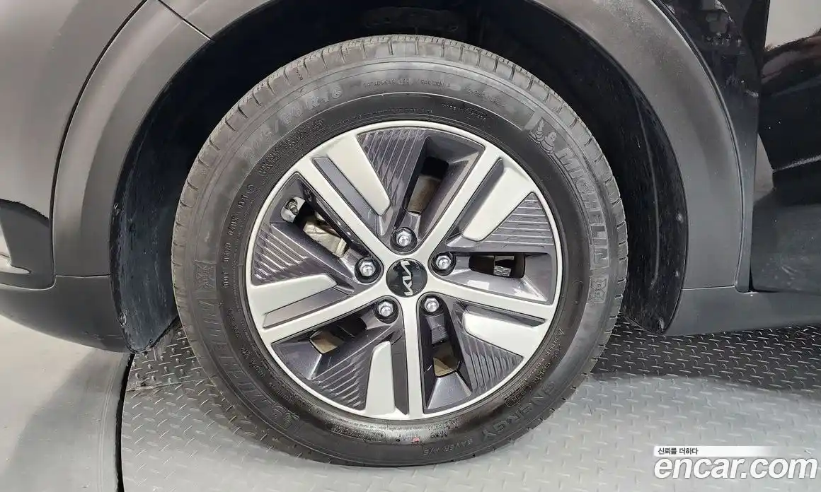 Kia Niro 2021 1.6 гидро в Москве № 1685064, фото 5