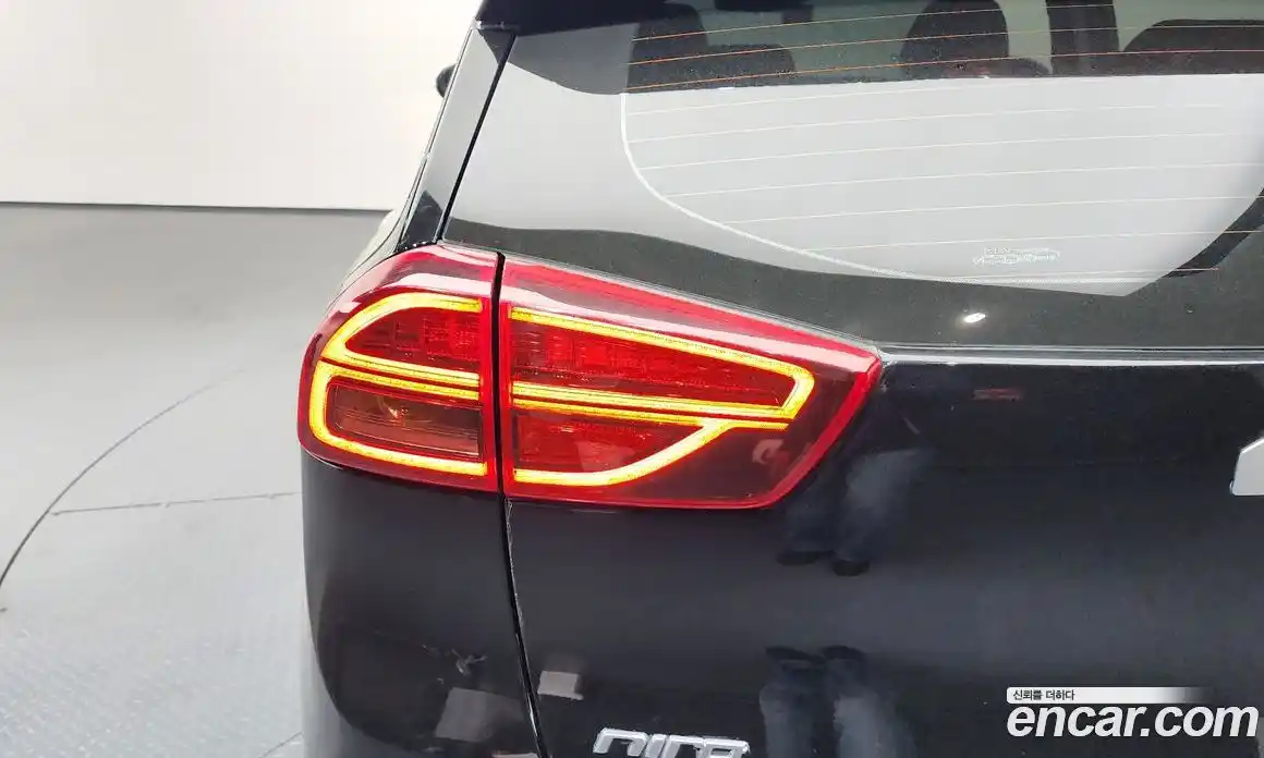 Kia Niro 2021 1.6 гидро в Москве № 1685064, фото 9