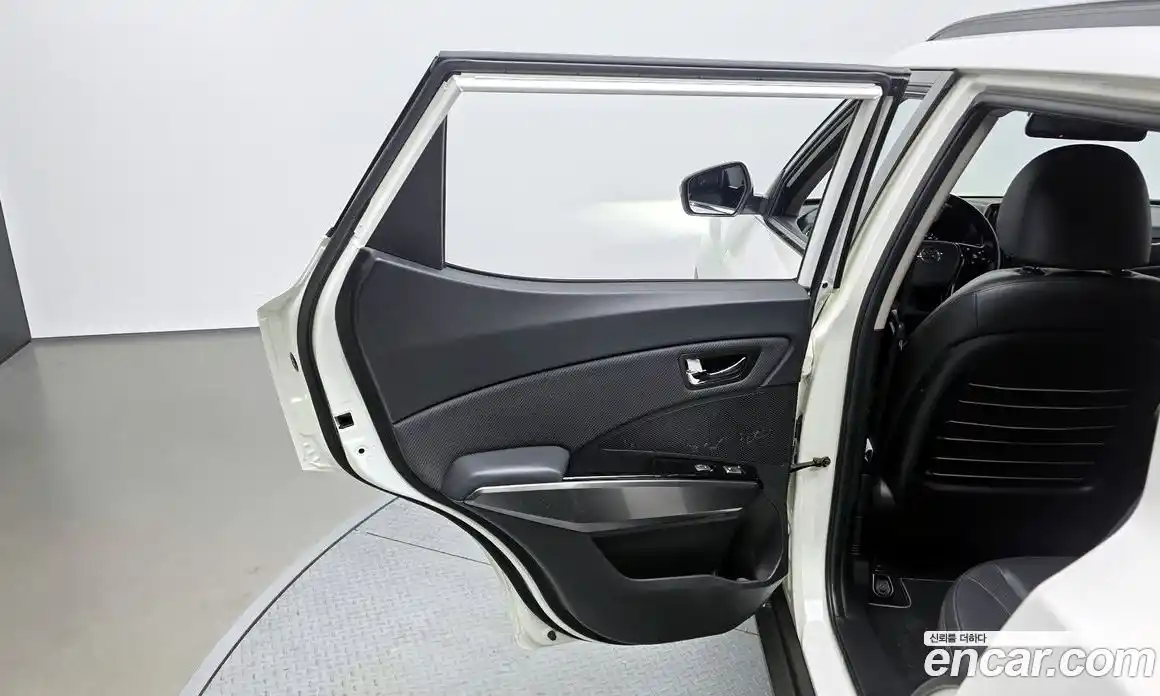 SsangYong TIBOLI 2022 1.5 гидро в Москве № 1685990, фото 15