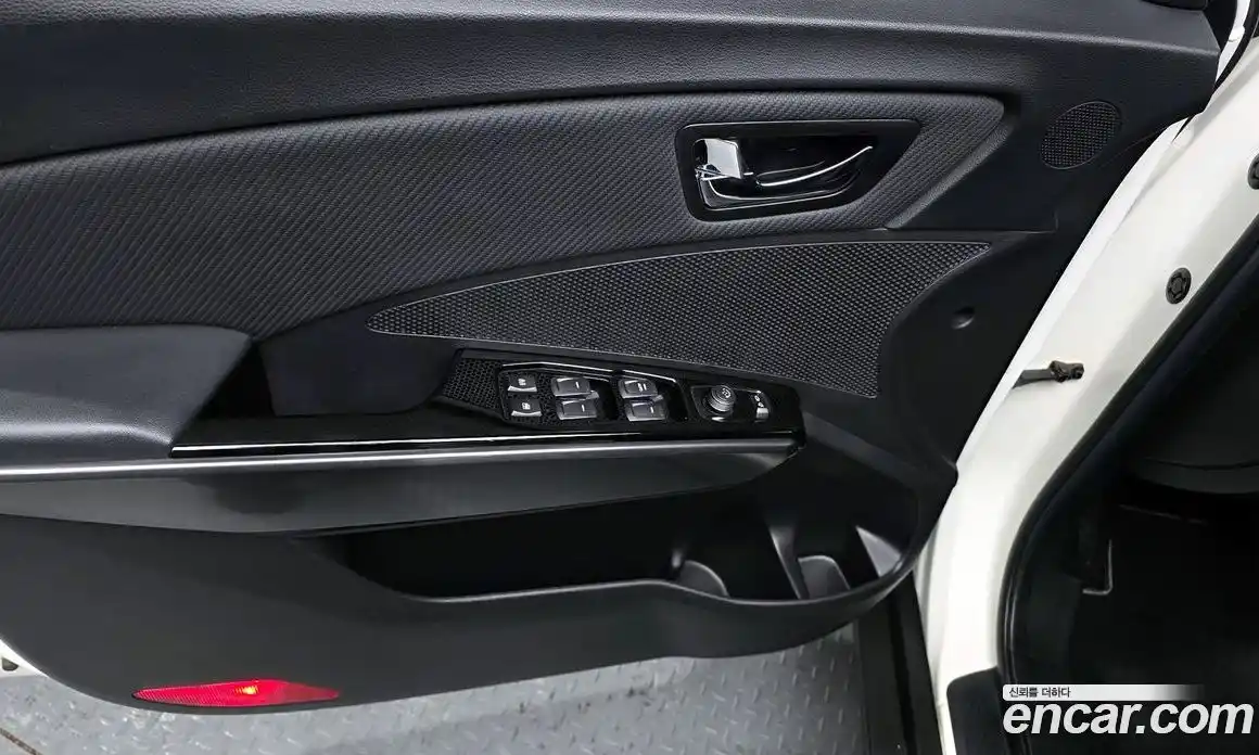 SsangYong TIBOLI 2022 1.5 гидро в Москве № 1685990, фото 27
