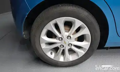 Chevrolet Spark 2018 1.0 гидро в Москве № 1687561, миниатюра 5
