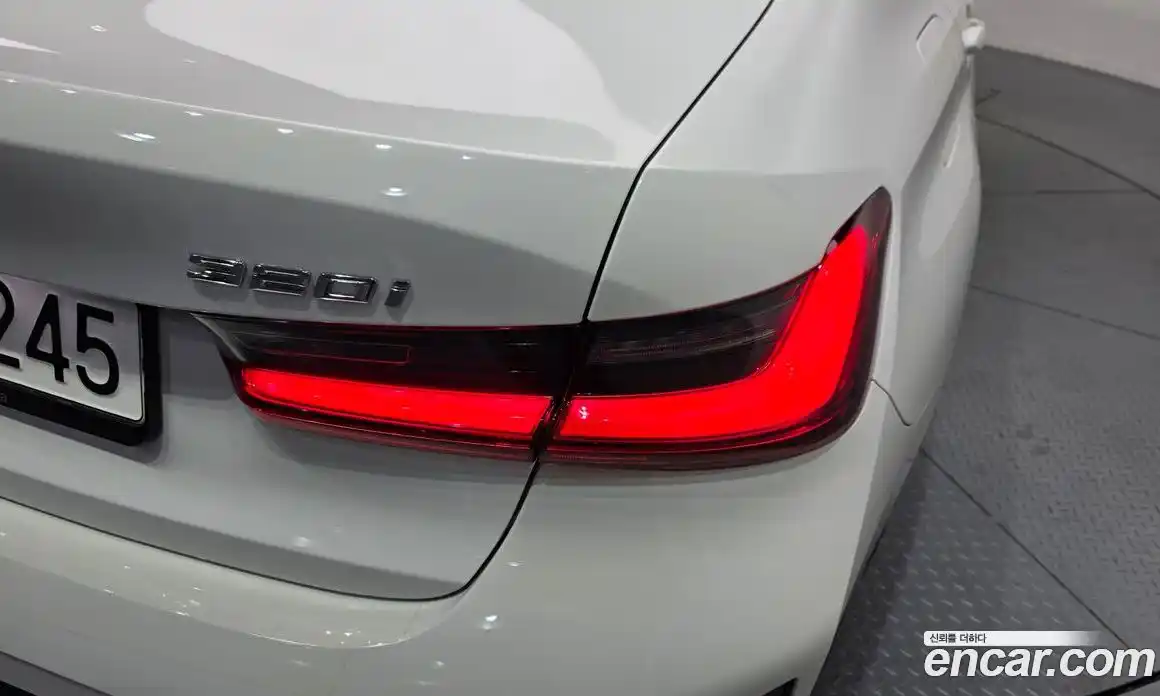 BMW 3-Series 2023 2.0 гидро в Москве № 1689480, фото 9
