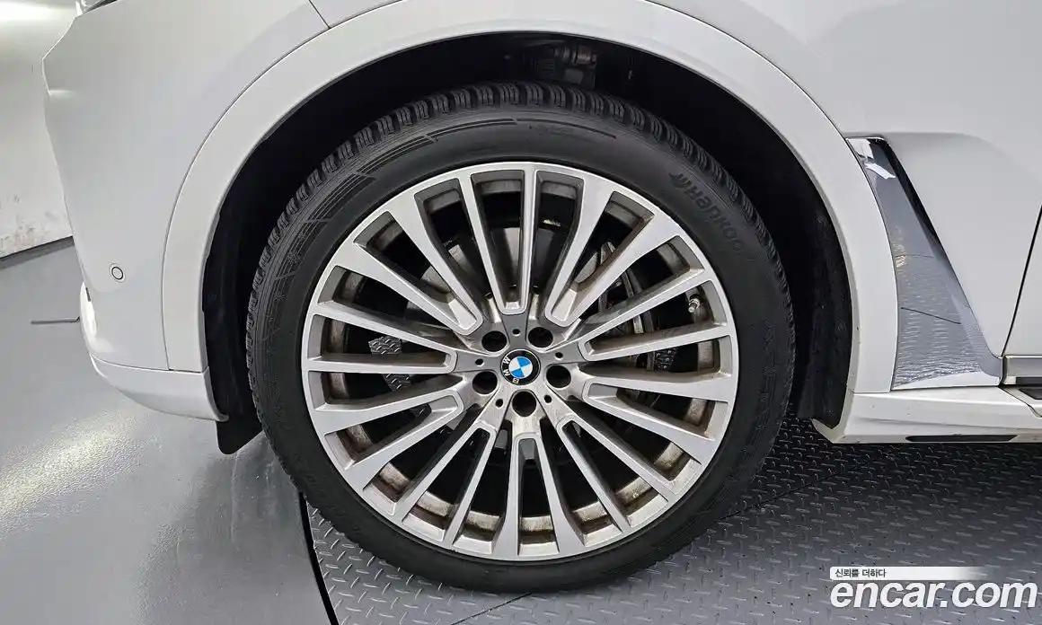 BMW X7 2022 3.0 гидро в Москве № 1689672, фото 5