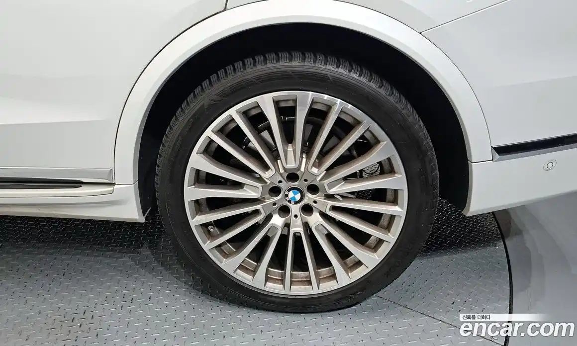 BMW X7 2022 3.0 гидро в Москве № 1689672, фото 7