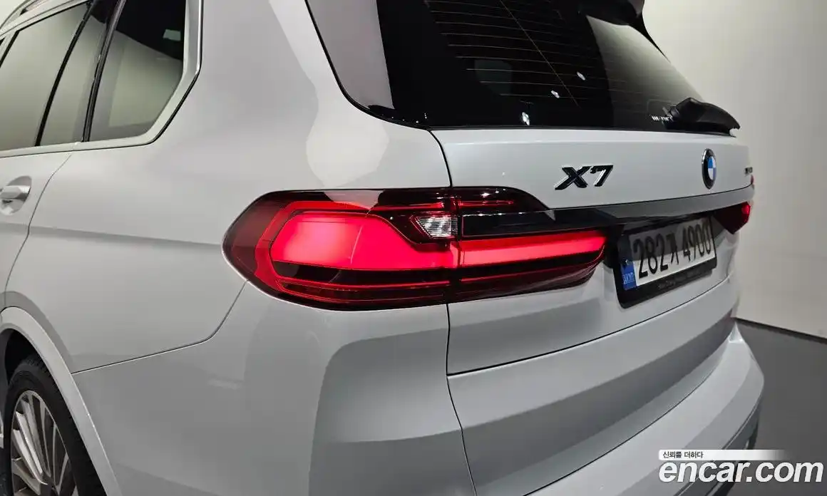 BMW X7 2022 3.0 гидро в Москве № 1689672, фото 9