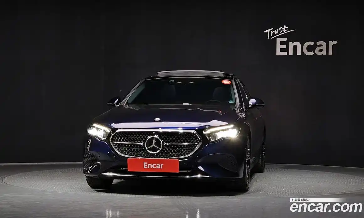 Mercedes-Benz E-Class 2024 2.0 гидро в Москве № 1690000, фото 3