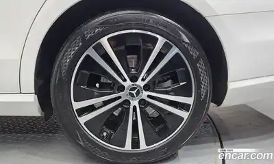 Mercedes-Benz E-Class 2021 2.0 гидро в Москве № 1690070, миниатюра 7