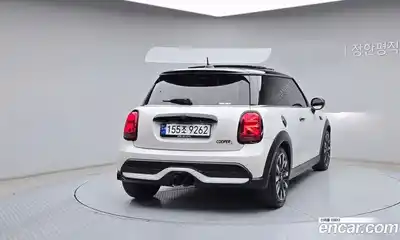 Mini Cooper 2023 2.0 гидро в Москве № 1692600, миниатюра 4