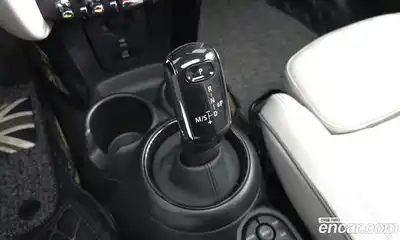 Mini Cooper 2023 2.0 гидро в Москве № 1692600, миниатюра 9