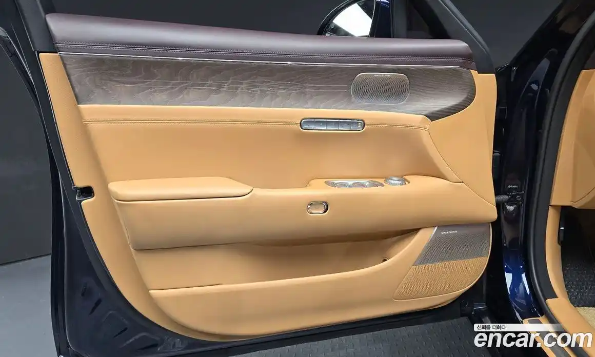 Genesis G90 2022 3.5 гидро в Москве, фото 14