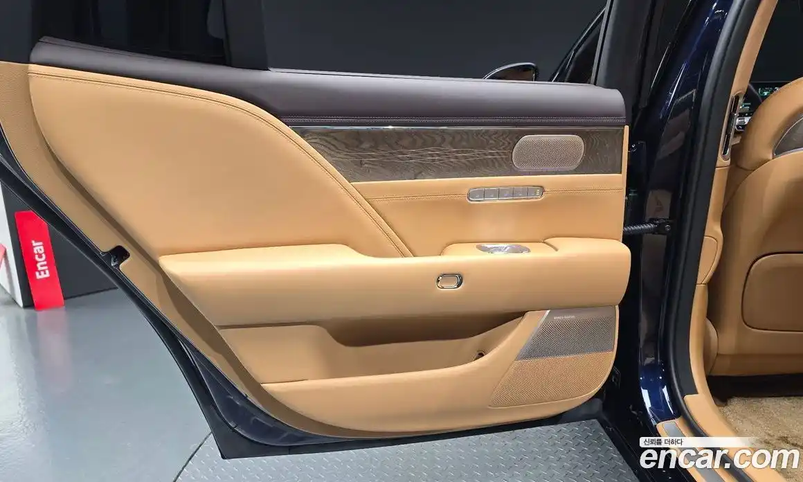 Genesis G90 2022 3.5 гидро в Москве, фото 15