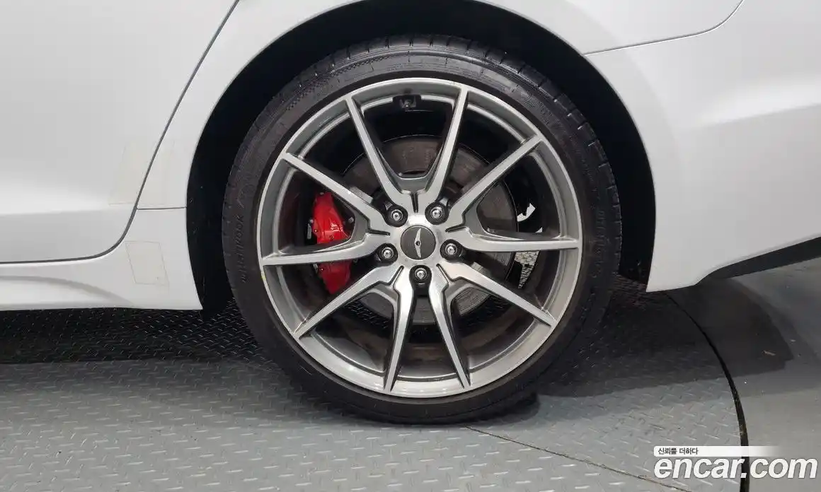 Genesis G70 2018 2.0 гидро в Москве, фото 7