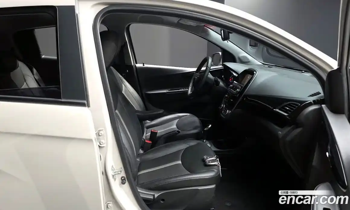 Chevrolet Spark 2018 1.0 гидро в Москве № 1760198, фото 18