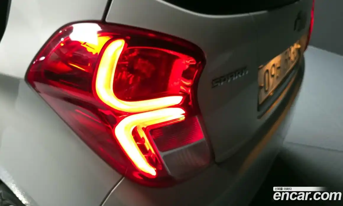Chevrolet Spark 2018 1.0 гидро в Москве № 1760198, фото 9