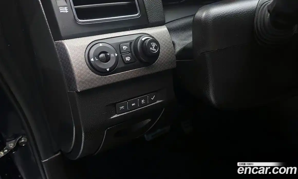Chevrolet Captiva 2018 2.0 гидро в Москве № 1760367, фото 27