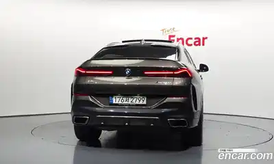 BMW X6 2022 4.4 гидро в Москве № 1761956, миниатюра 4