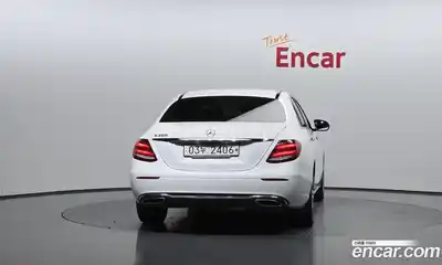 Mercedes-Benz E-Class 2018 2.0 гидро в Москве № 1762603, миниатюра 4