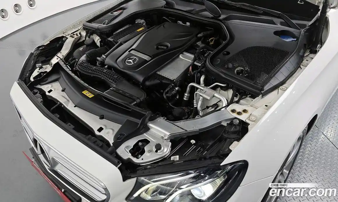 Mercedes-Benz E-Class 2018 2.0 гидро в Москве № 1762603, фото 6