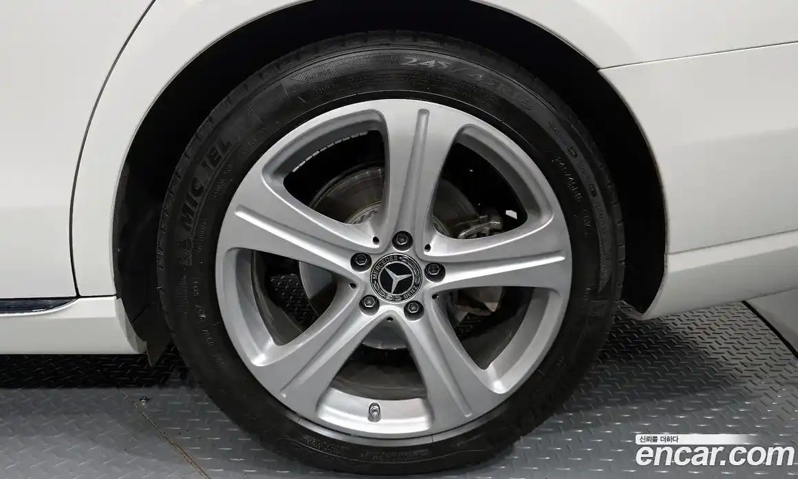 Mercedes-Benz E-Class 2018 2.0 гидро в Москве № 1762603, фото 7