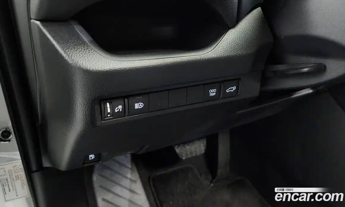 Toyota RAV4 2024 2.5 гидро в Москве № 1766804, фото 28