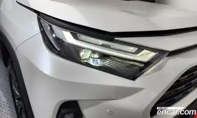 Toyota RAV4 2024 2.5 гидро в Москве № 1766804, миниатюра 8