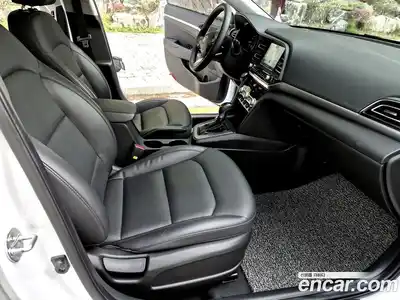 Hyundai Avante 2020 1.6 гидро в Москве № 1831013, миниатюра 12